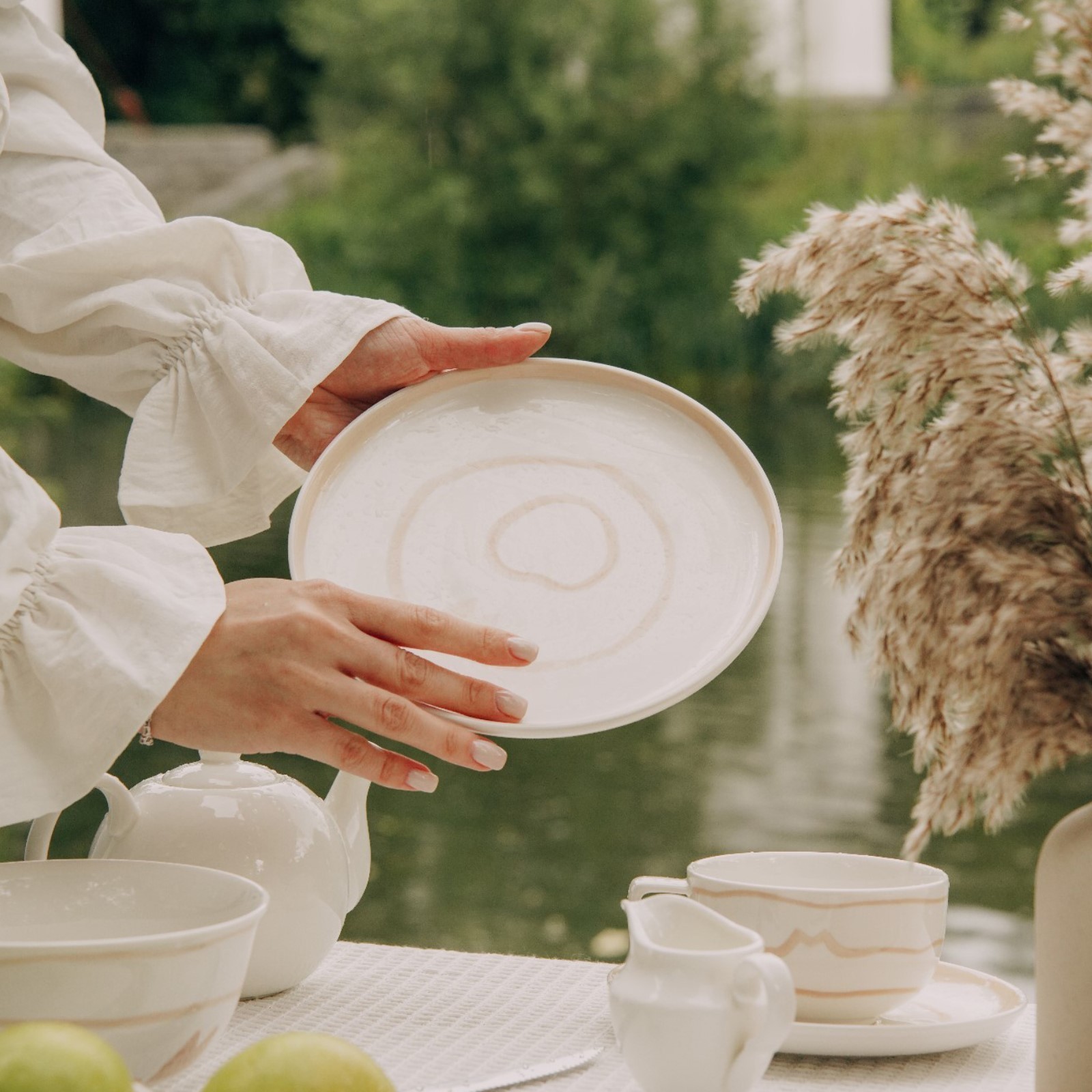 Набор из 2-х фарфоровых десертных тарелок, 16 см, белый